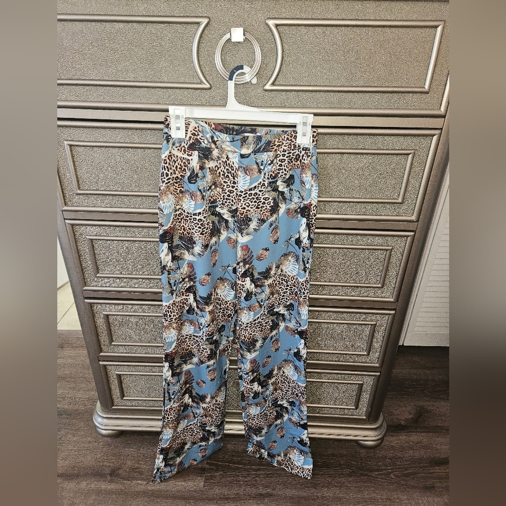 Koko & K London pants, size 6, NWT,